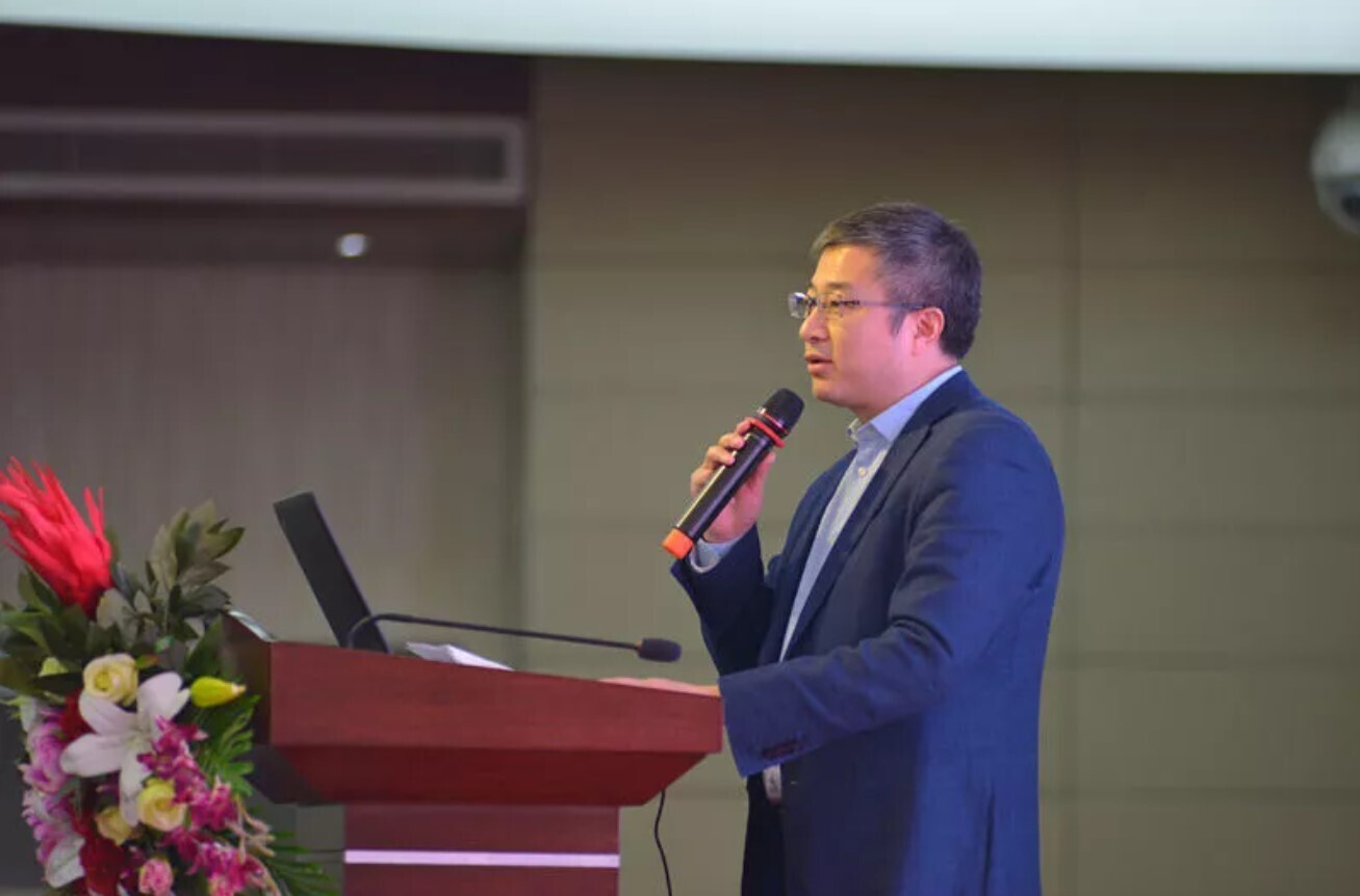 重磅 | 河南省高校计算机职业教育专委会年终总结会圆满成功，人生就是博尊龙凯时发布两大教学服务平台(图2)
